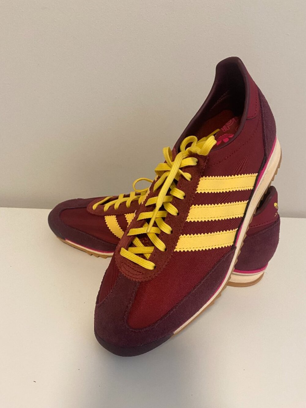 Adidas SL 72 OG Sneakers in Noble Maroon, Maroon, Spring Yellow NWOT Unisex